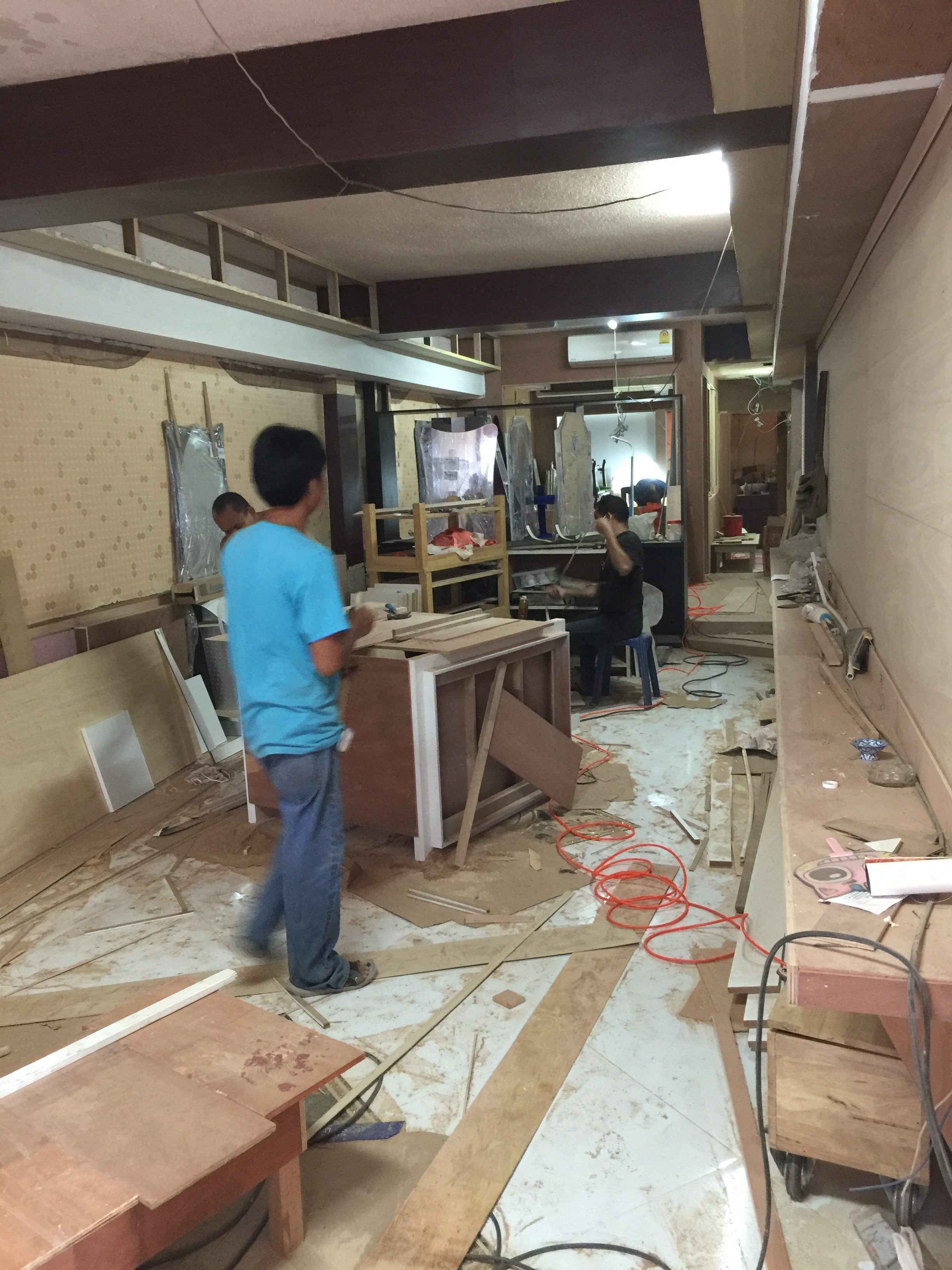 バンコクATAMAサロンの工事現場